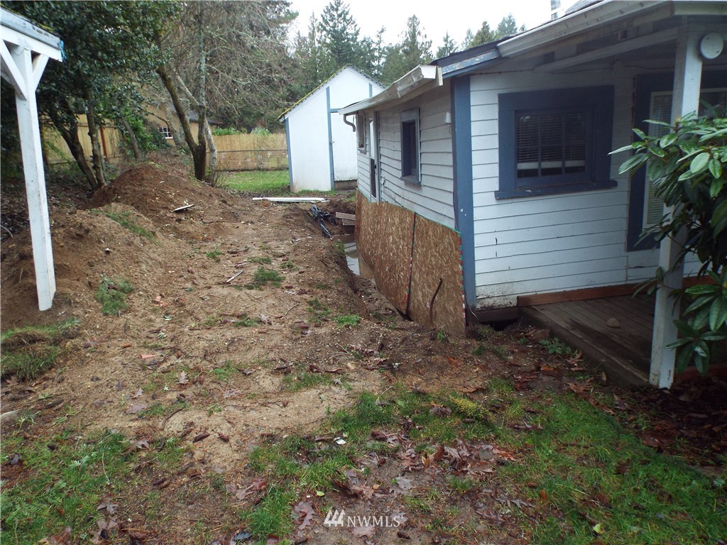 840 Retsil Road Southeast Port Orchard, WA 98366 - Photo 3 of 24 Gallery Image 3