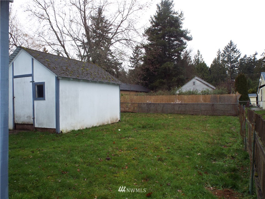 840 Retsil Road Southeast Port Orchard, WA 98366 - Photo 6 of 24 Gallery Image 6