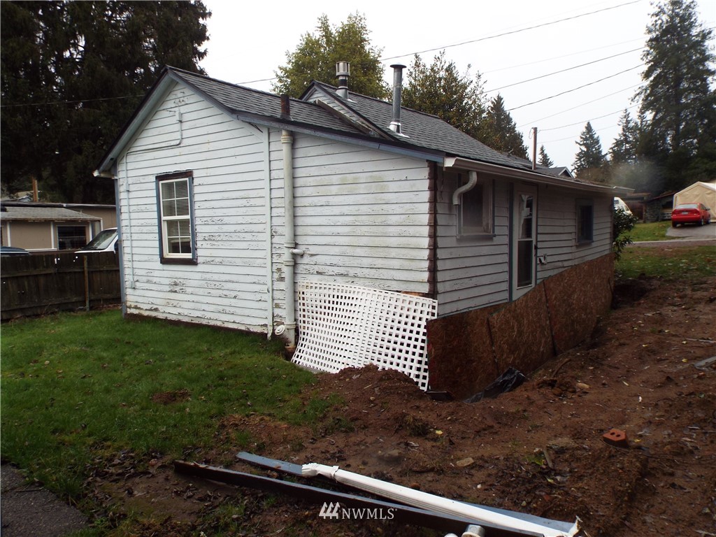 840 Retsil Road Southeast Port Orchard, WA 98366 - Photo 9 of 24 Gallery Image 9