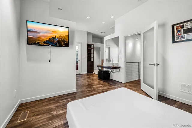 a view of a living room