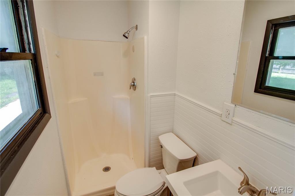 507 Walnut Street Hillsboro, IL 62049 - Photo 17 of 32