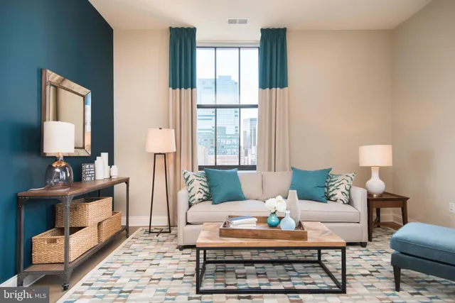 $1,100 | 103 South Gay Street, Unit 1BR, Baltimore, MD 21202