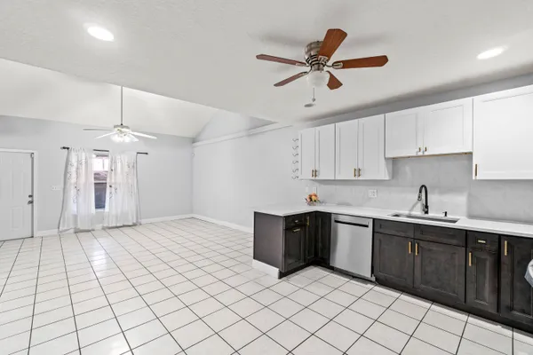 $3,350 | 13916 Folkestone Circle, Wellington, FL 33414