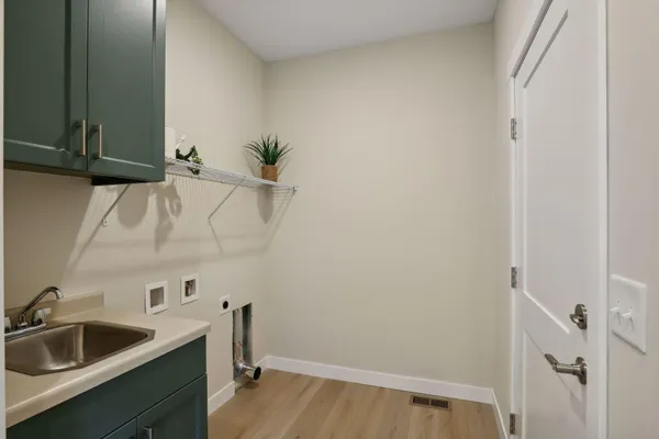 $437,125 | 1433 Anchor Avenue, River Falls, WI 54022