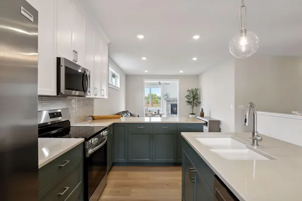 $437,125 | 1433 Anchor Avenue, River Falls, WI 54022