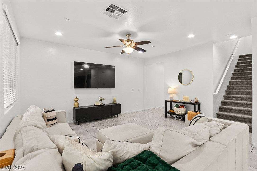 3038 Scenic Rhyme Avenue Henderson, NV 89044 - Photo 7 of 28