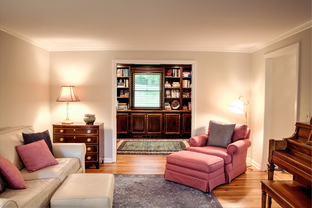 48 Locust Road Chelmsford, MA 01824 - Photo 8 of 30
