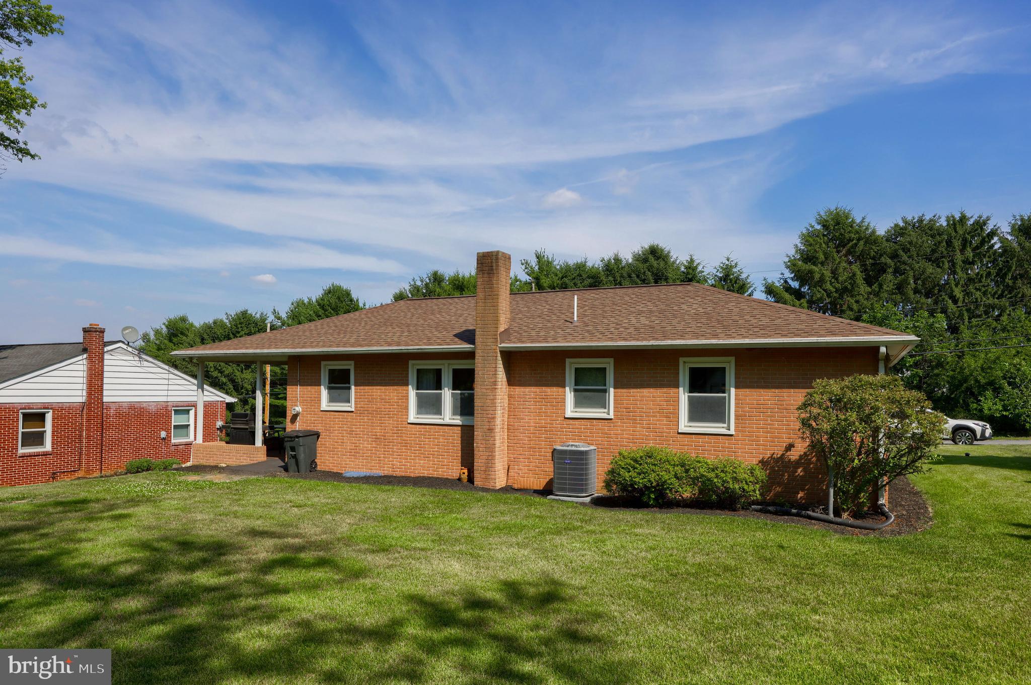 1384 Villa Road Lancaster, PA 17601 - Photo 9 of 39