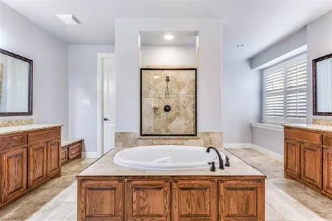 $899,500 | 8600 Verona Drive, McKinney, TX 75071