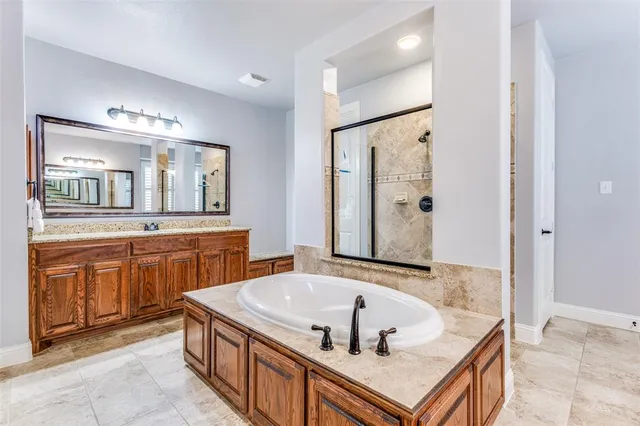 $899,500 | 8600 Verona Drive, McKinney, TX 75071