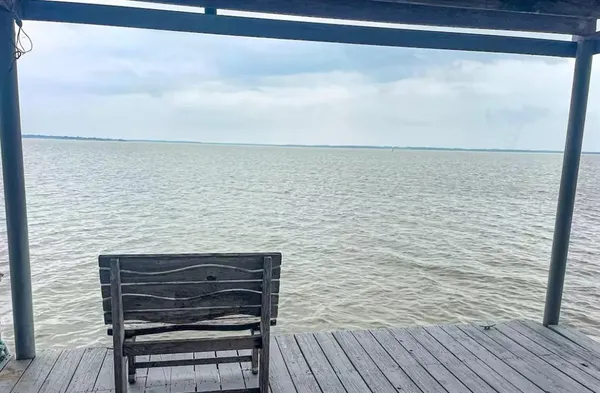 $749,000 | 8731 Lakeshore Drive, Kemp, TX 75143
