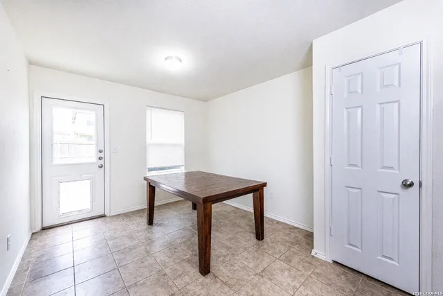 $1,600 | 342 Mistflower, New Braunfels, TX 78130