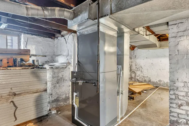 $199,900 | 1500 Southwest Mulvane Street, Topeka, KS 66604