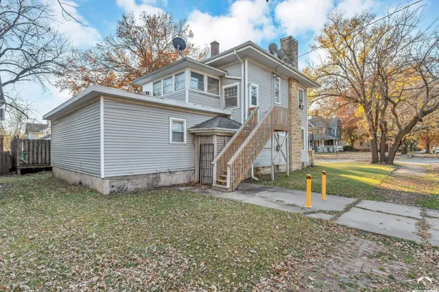 $199,900 | 1500 Southwest Mulvane Street, Topeka, KS 66604