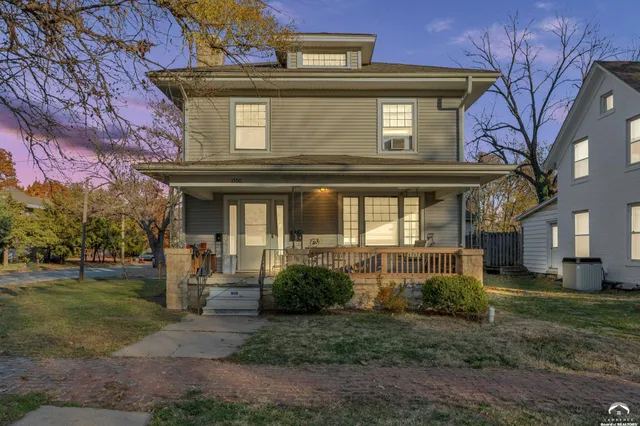 $199,900 | 1500 Southwest Mulvane Street, Topeka, KS 66604