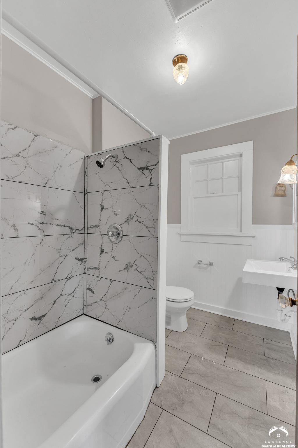 1500 Southwest Mulvane Street Topeka, KS 66604 - Photo 5 of 18