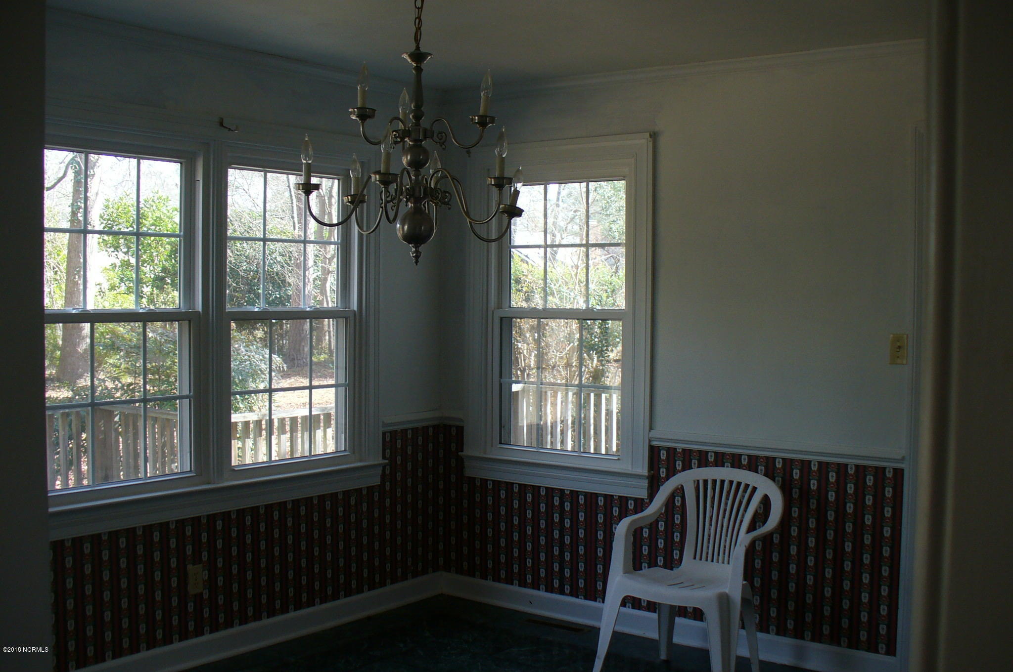 1801 Emerson Road Kinston, NC 28504 - Photo 11 of 30 P1030500