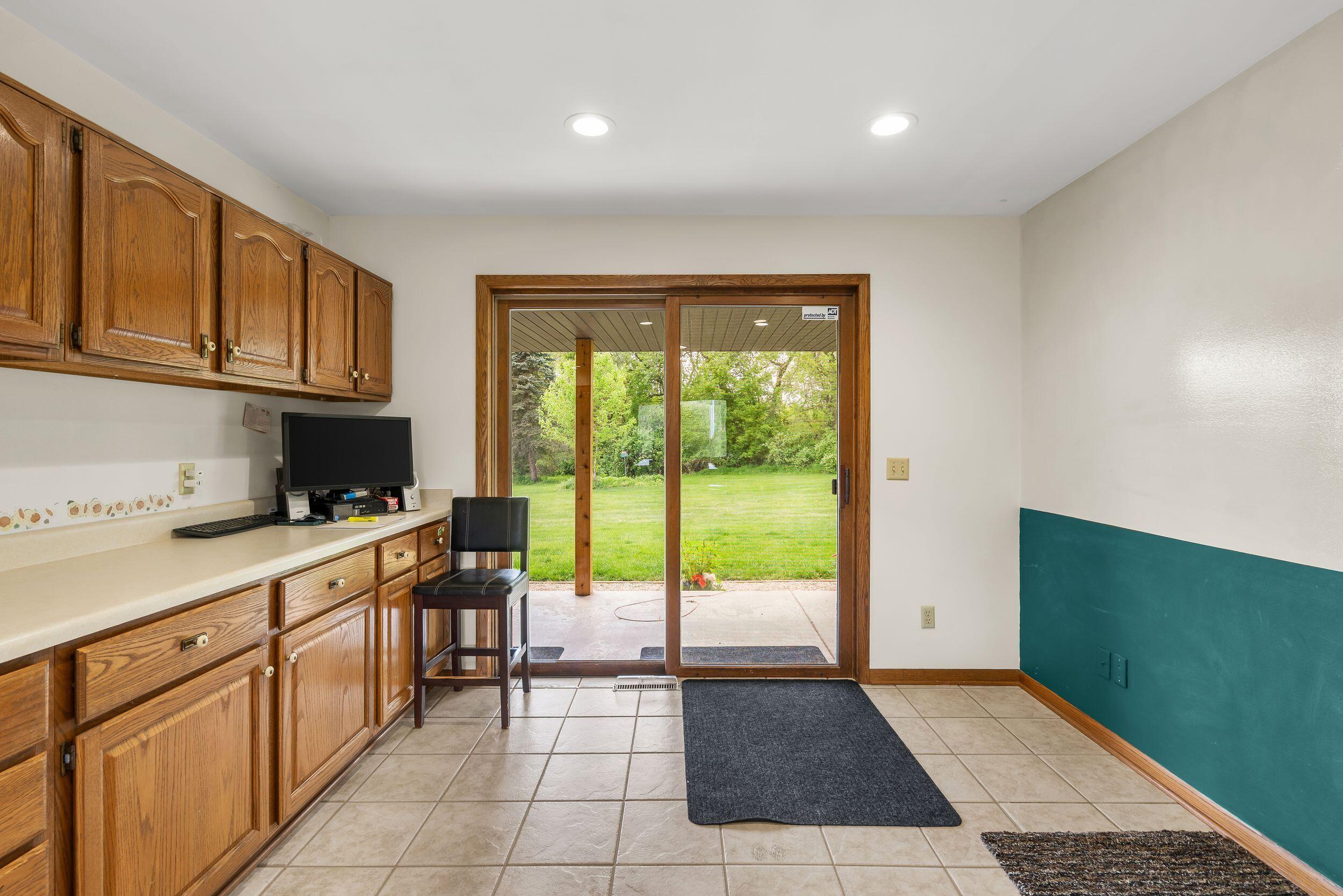 4613 West Rutland Road Rutland, WI 53521 - Photo 23 of 57 Interior_03560