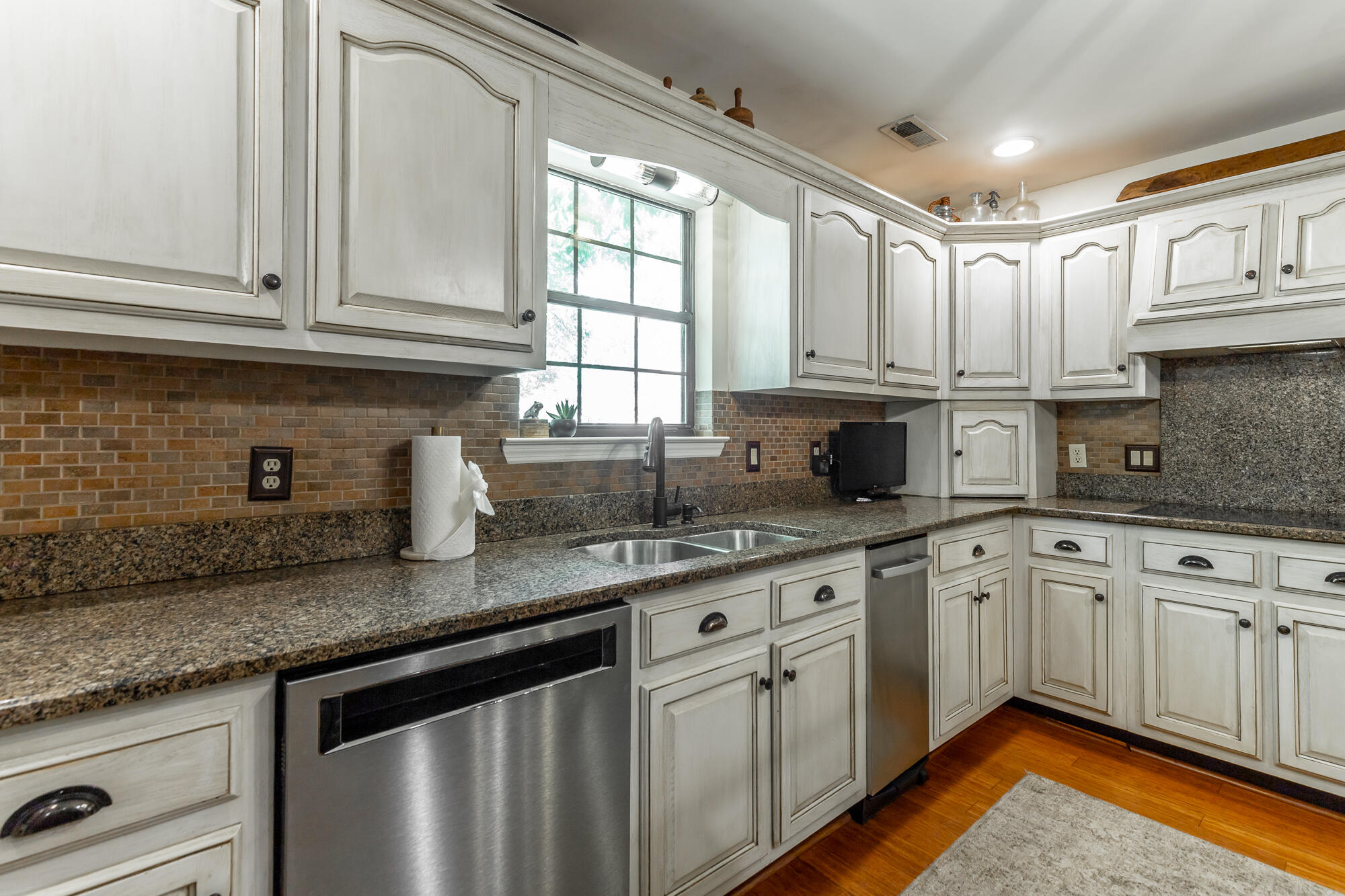 1033 Clift Cave Road Soddy-Daisy, TN 37379 - Photo 6 of 100 1033 Clift Cave Road HD-113