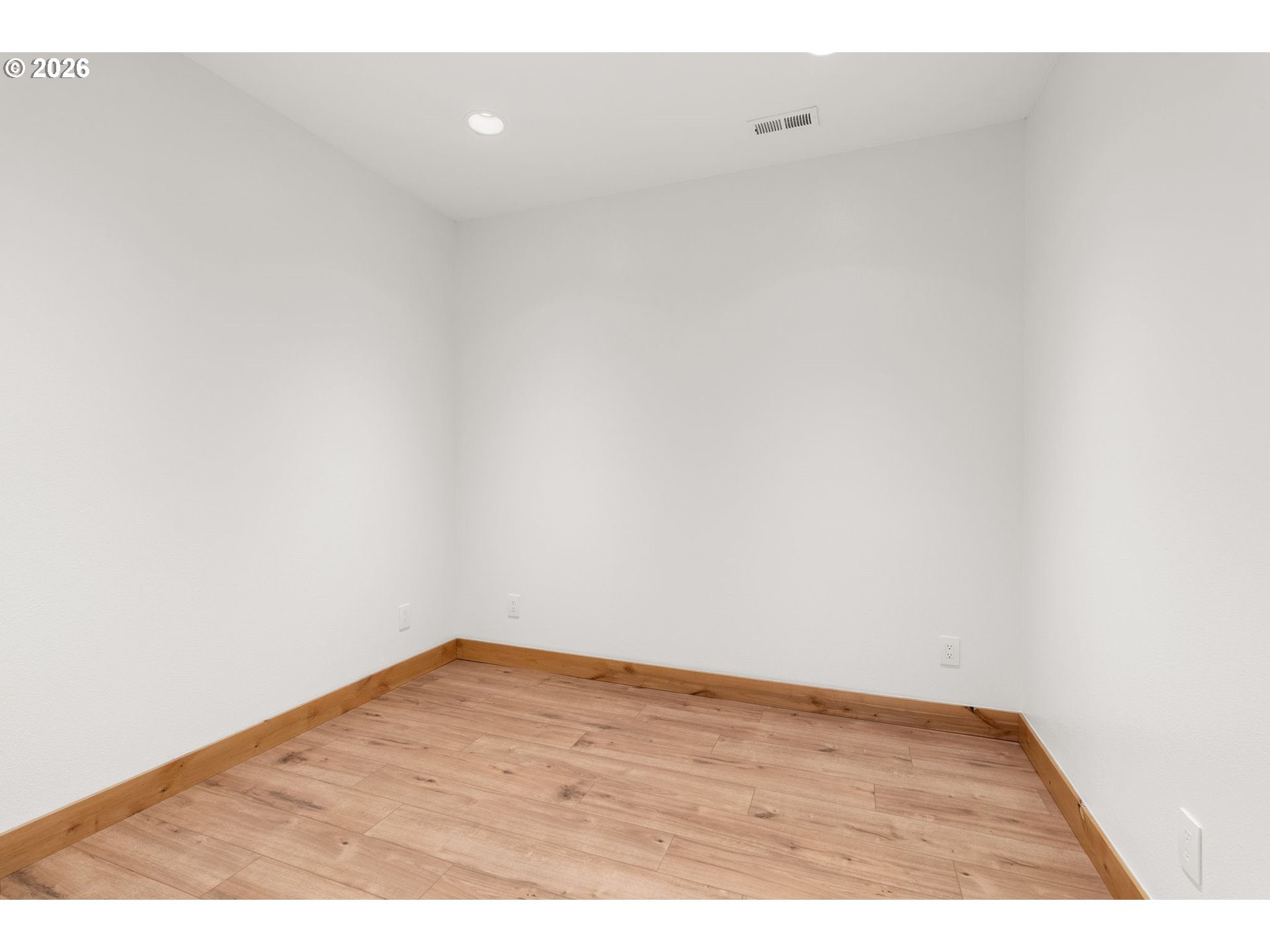 527 Tennessee Road Winlock, WA 98596 - Photo 28 of 48 a view of an empty room