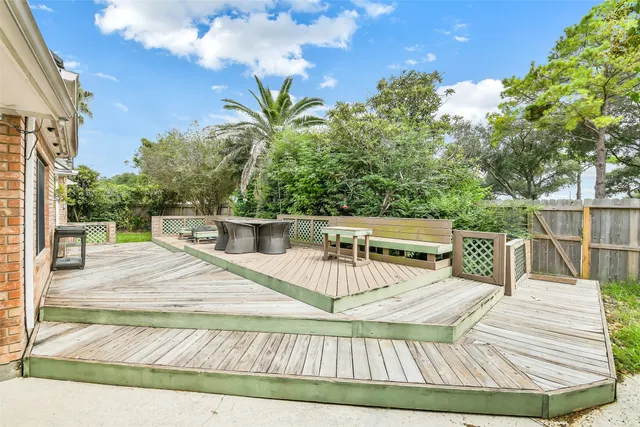 a view of deck with patio