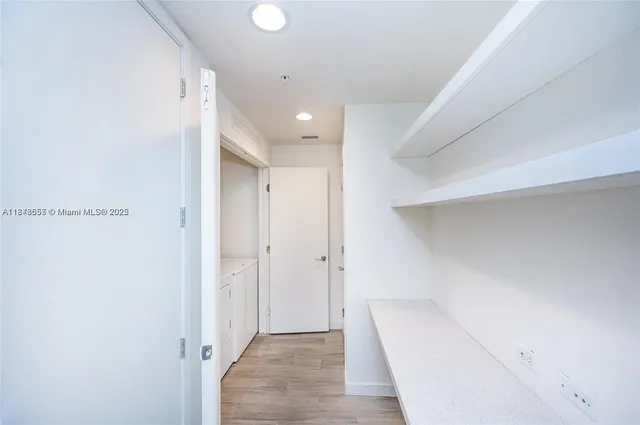 a close up of a shower