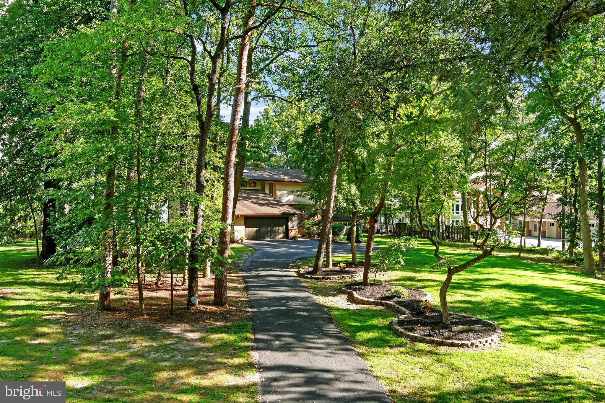 339 Eagle Hill Road Pasadena, MD 21122 - Photo 7 of 80