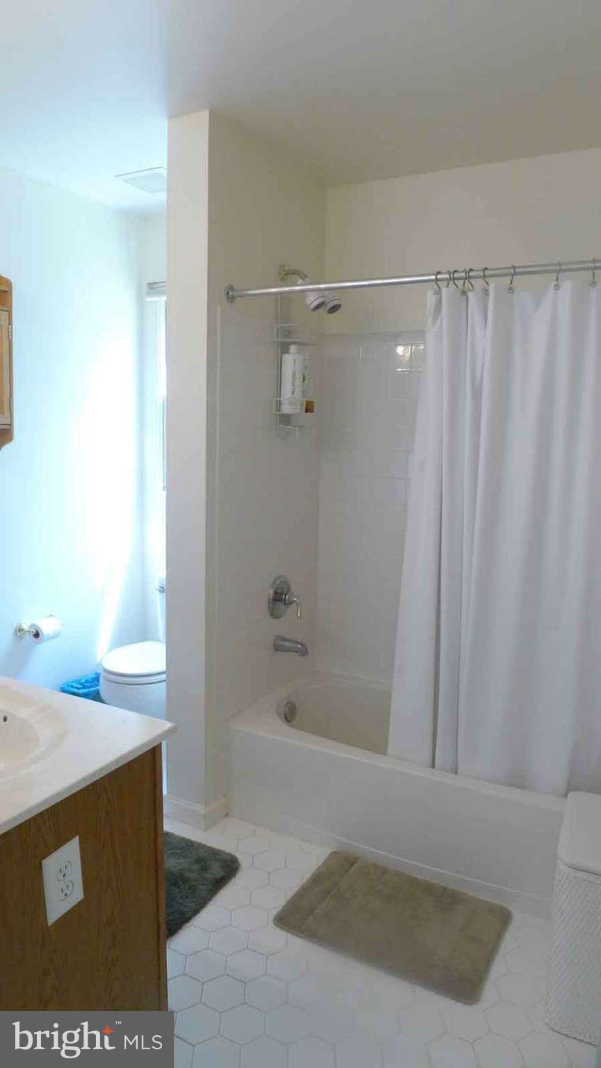 7635 Bear Forest Road Hanover, MD 21076 - Photo 25 of 30 Bath