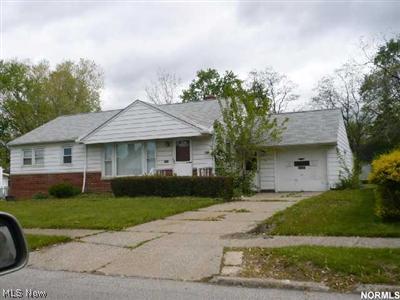20101 Sumpter Road Cleveland, OH 44128 - Photo 1 of 1 Gallery Image 1