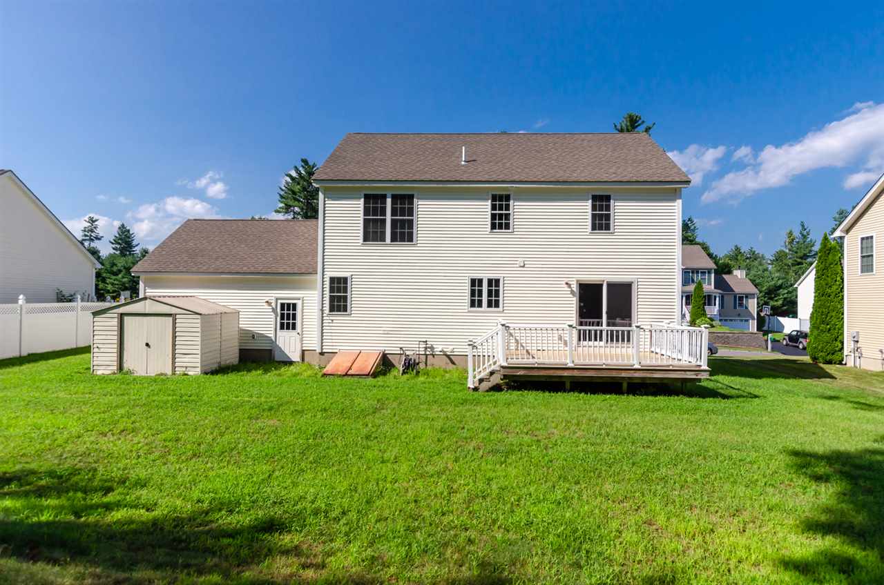9 Hibiscus Way Nashua, NH 03062 - Photo 34 of 40