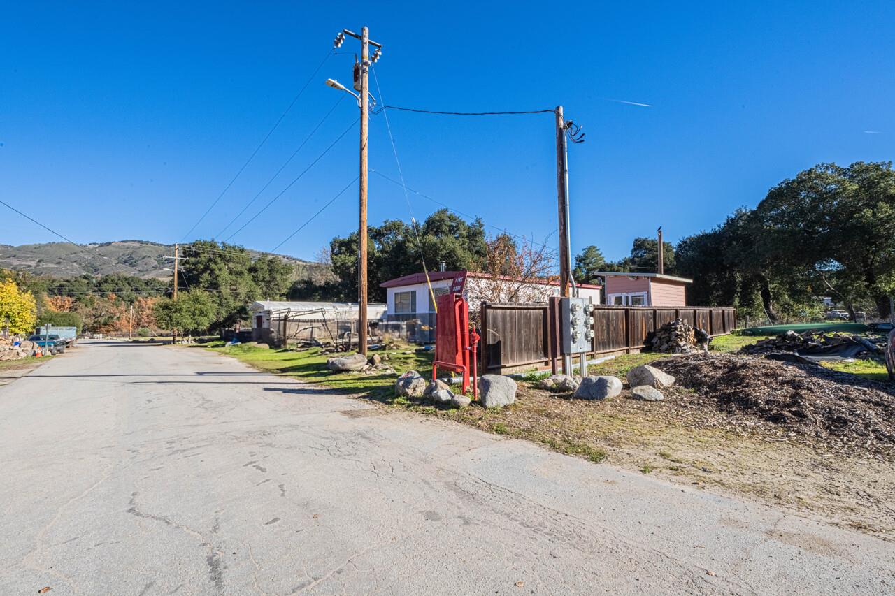 18842 Cachagua Road Carmel Valley, CA 93924 - Photo 22 of 35