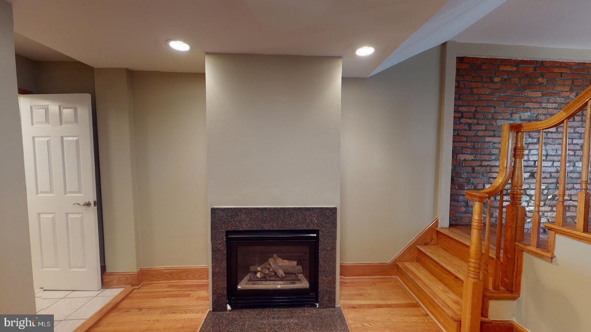 436 15th Street Southeast Washington, DC 20003 - Photo 12 of 47