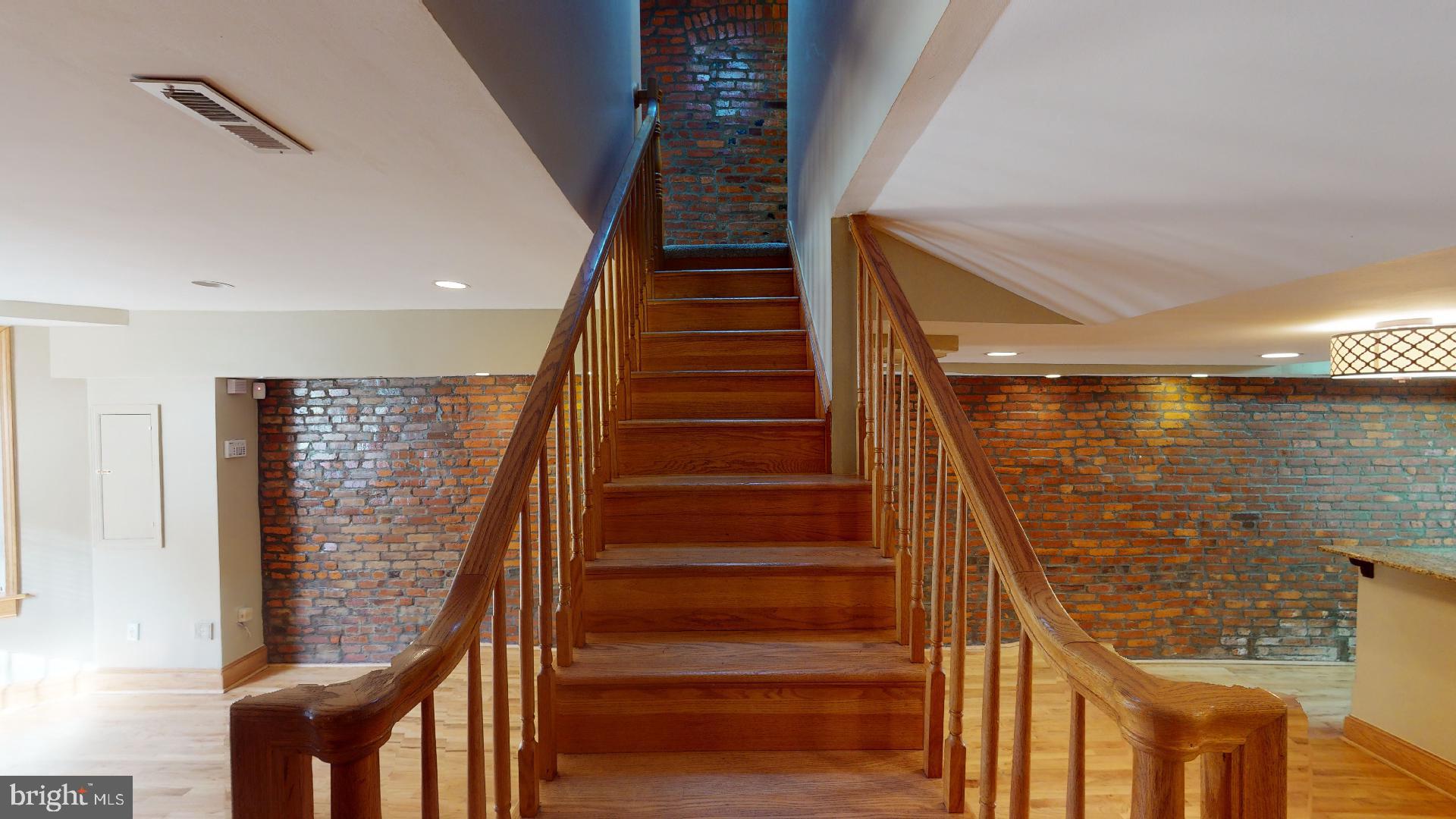 436 15th Street Southeast Washington, DC 20003 - Photo 23 of 47