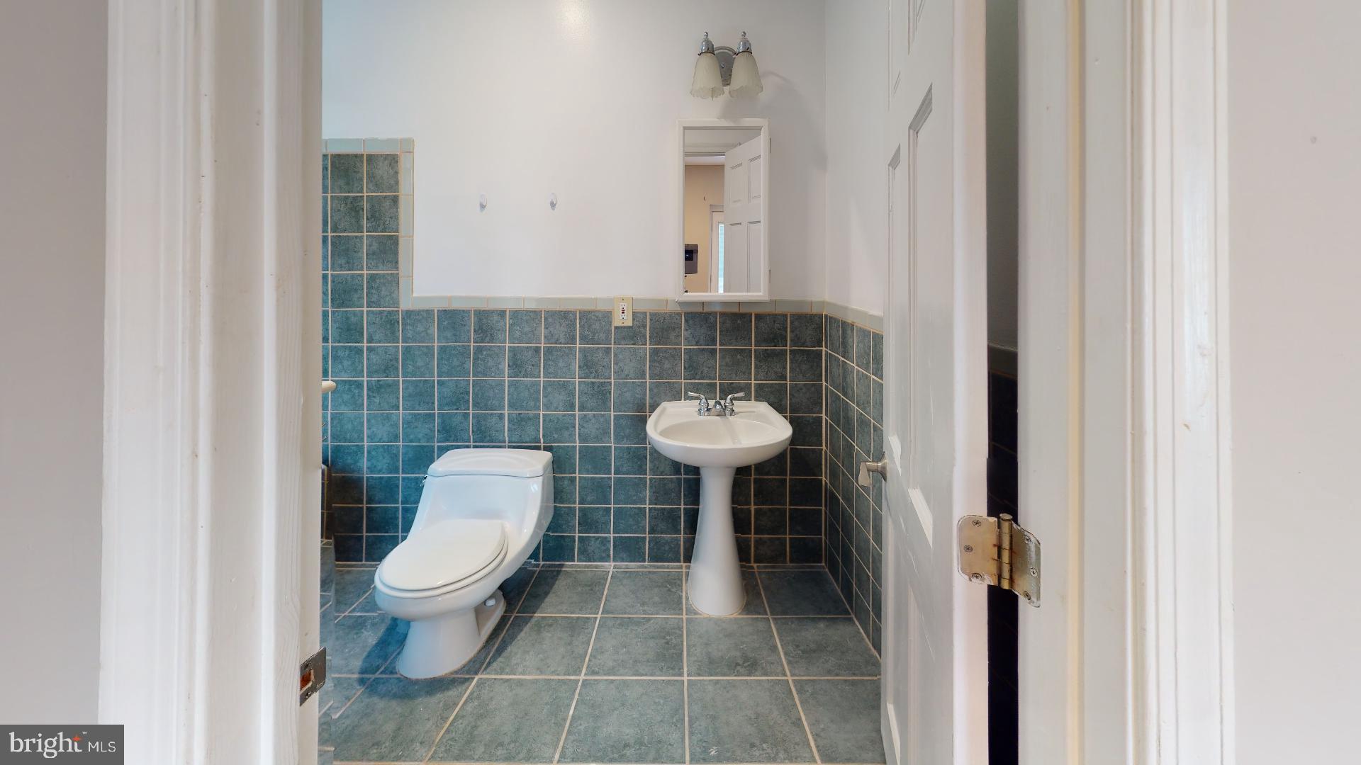 436 15th Street Southeast Washington, DC 20003 - Photo 44 of 47