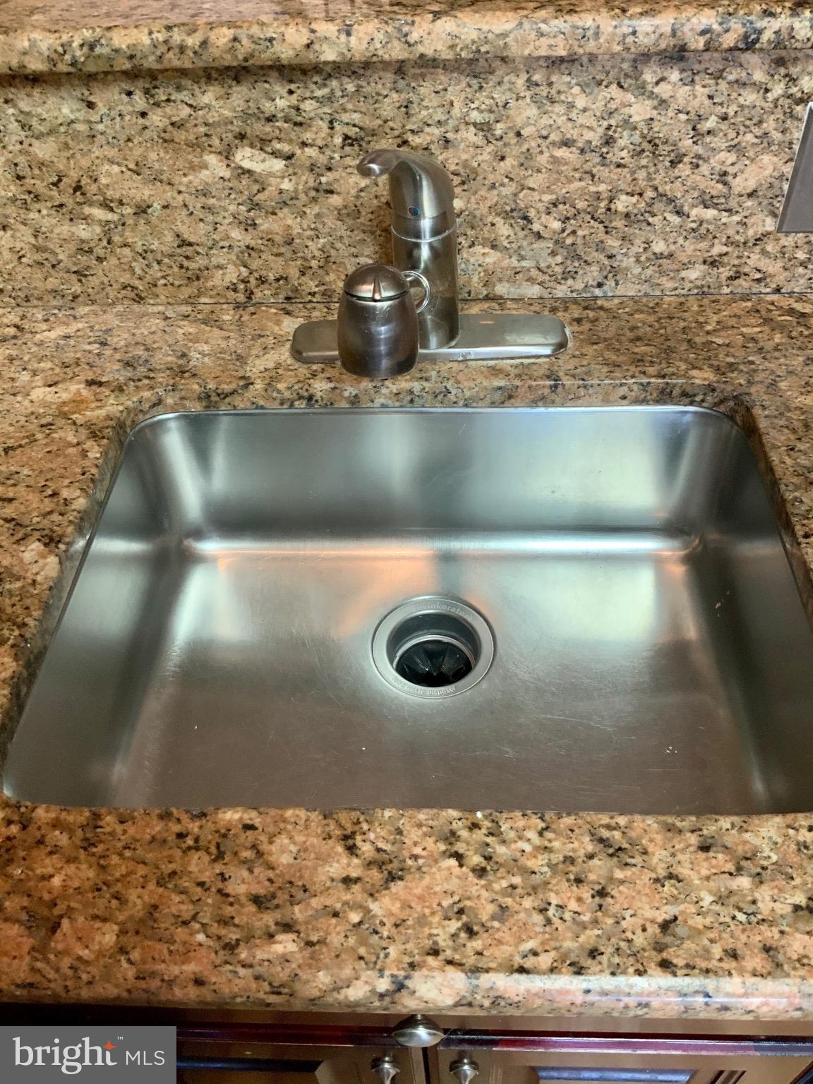 436 15th Street Southeast Washington, DC 20003 - Photo 10 of 47