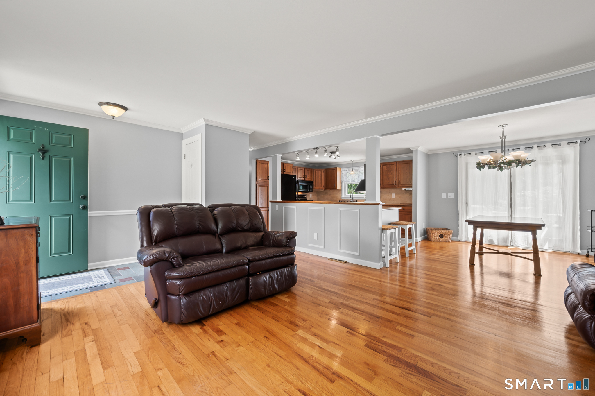 1611 Shepard Avenue Hamden, CT 06518 - Photo 6 of 31 a living room with furniture and a wooden floor