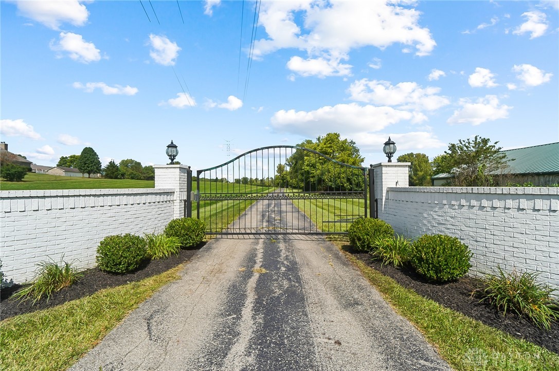 1240 Ludlow Road Xenia, OH 45385 - Photo 3 of 61 Gallery Image 3