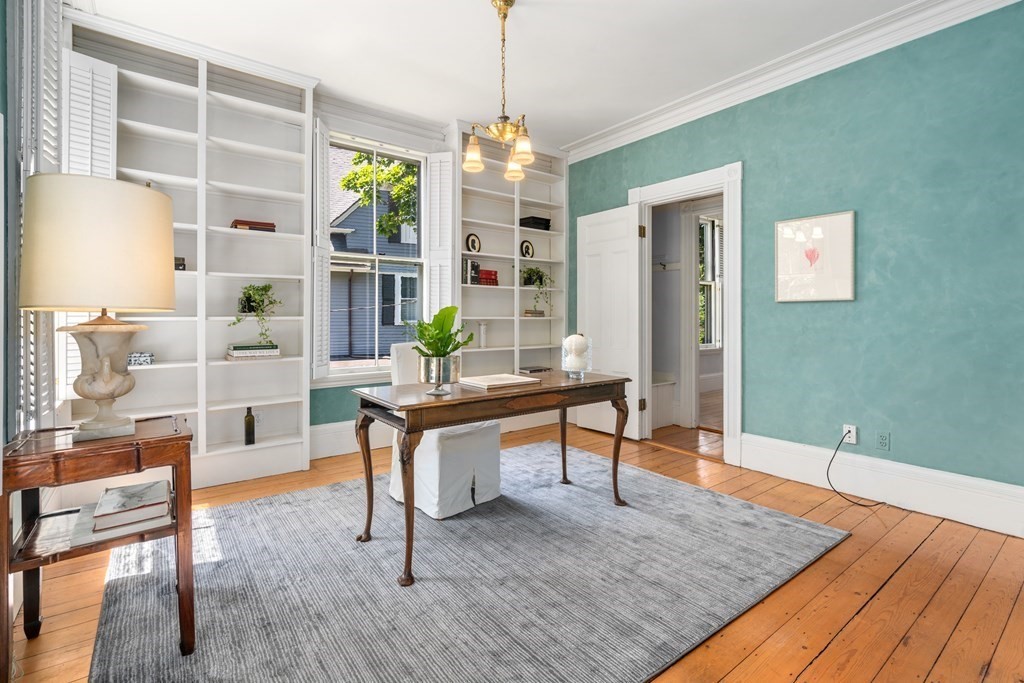 35 Brewster Street Cambridge, MA 02138 - Photo 11 of 20