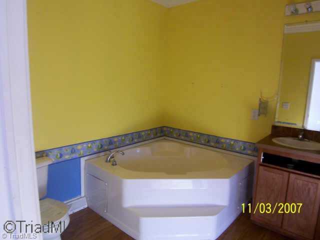 840 Robertson Road Roxboro, NC 27574 - Photo 4 of 5 Other. master bath