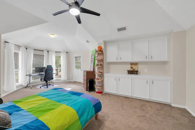 $6,000 | 70 North Skyflower Court, The Woodlands, TX 77381