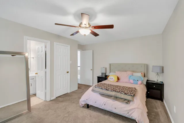 $6,000 | 70 North Skyflower Court, The Woodlands, TX 77381