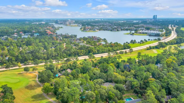 $6,000 | 70 North Skyflower Court, The Woodlands, TX 77381