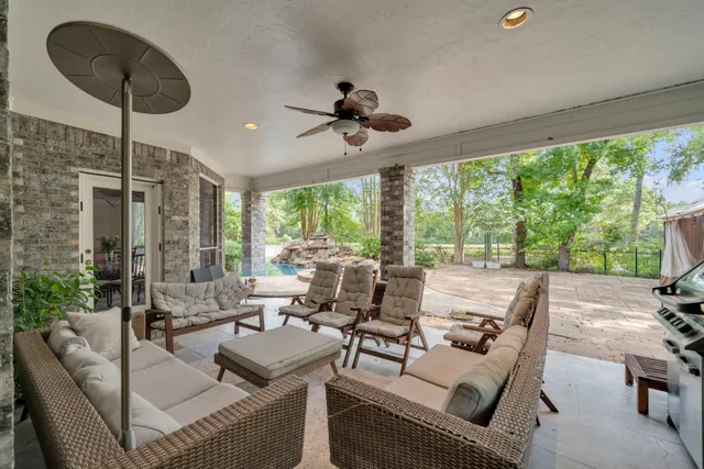 $6,000 | 70 North Skyflower Court, The Woodlands, TX 77381