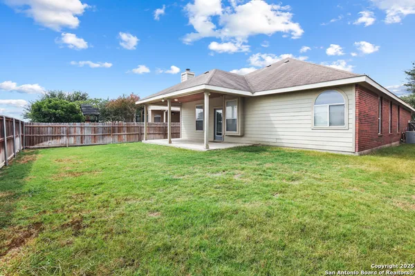 $1,800 | 157 Crimson Tree, Cibolo, TX 78108
