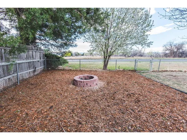$595,000 | 2331-2333 Nyssa Drive, Loveland, CO 80538