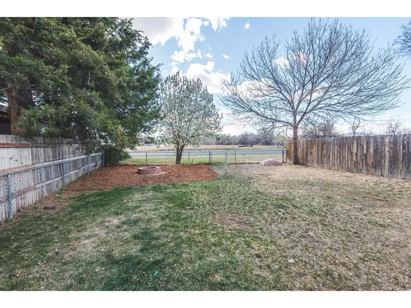 $595,000 | 2331-2333 Nyssa Drive, Loveland, CO 80538