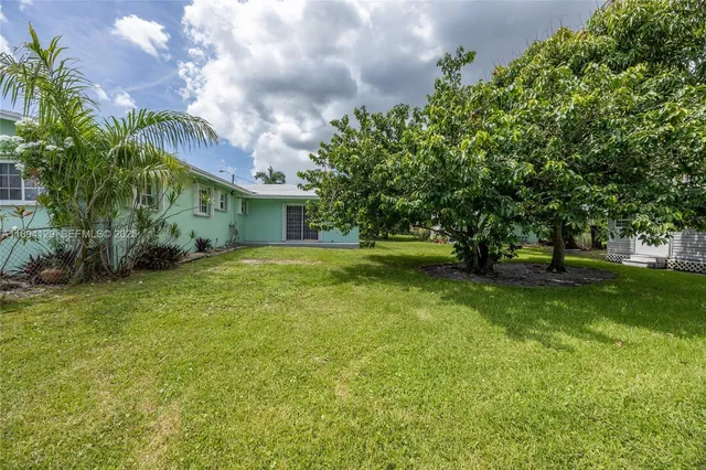 $700,000 | Westview, Miami, FL 33167