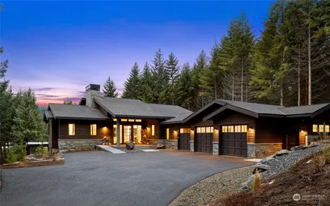 $2,795,000 | 210 Gold Fountain Lane, Cle Elum, WA 98922