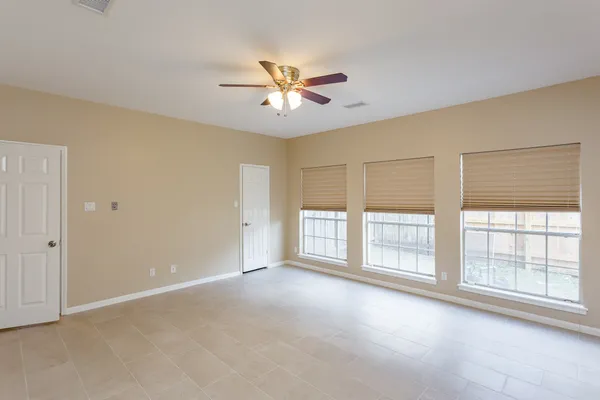 $2,499 | 1703 Plantation Drive, Richmond, TX 77406