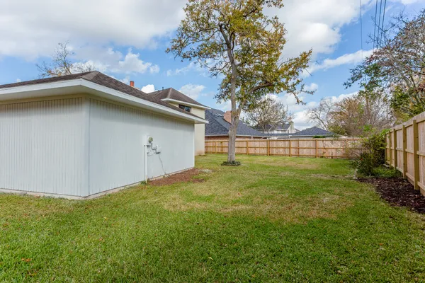 $2,499 | 1703 Plantation Drive, Richmond, TX 77406